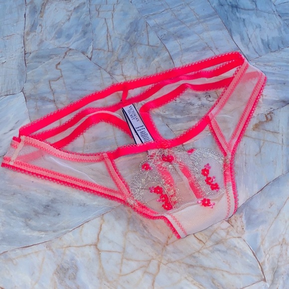 New VS DREAM ANGELS Sweetheart Strappy Thong Panty Small - Picture 11 of 12